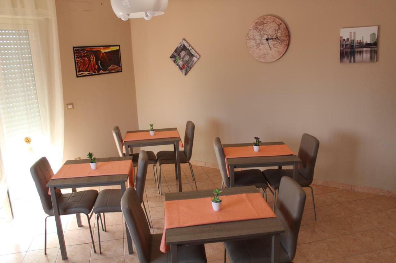 B&B Around The World Villa San Giovanni Exterior foto